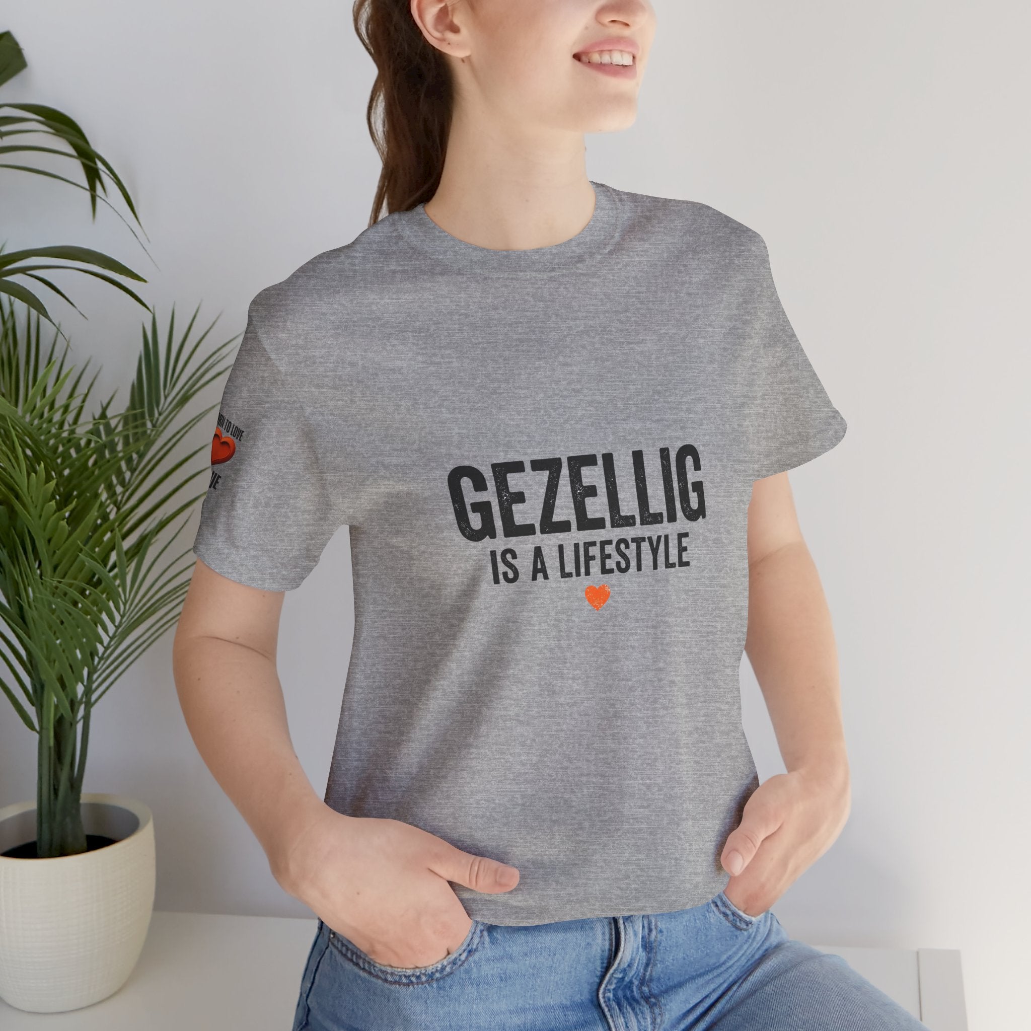 Gezellig Is a Lifestyle | expat cadeau shirt