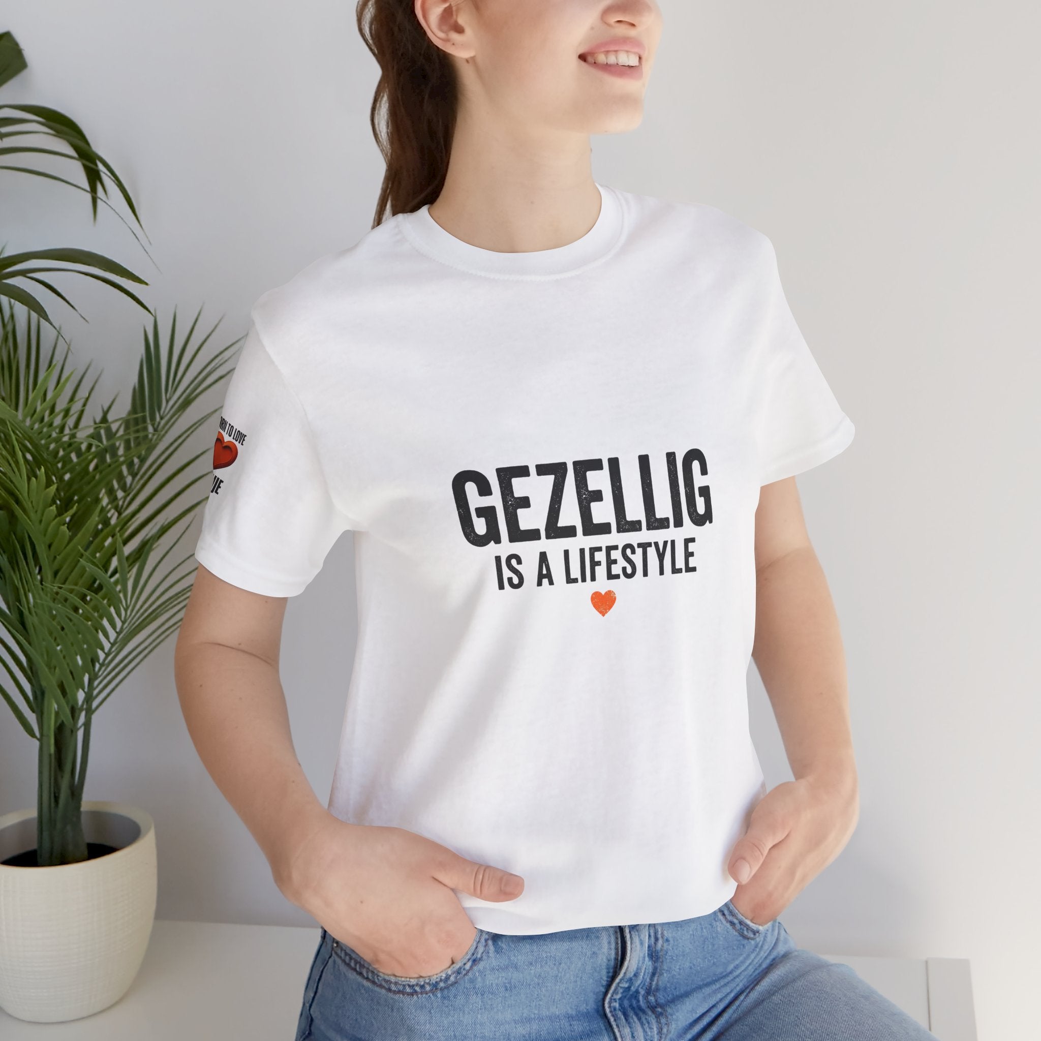 Gezellig Is a Lifestyle | expat cadeau shirt