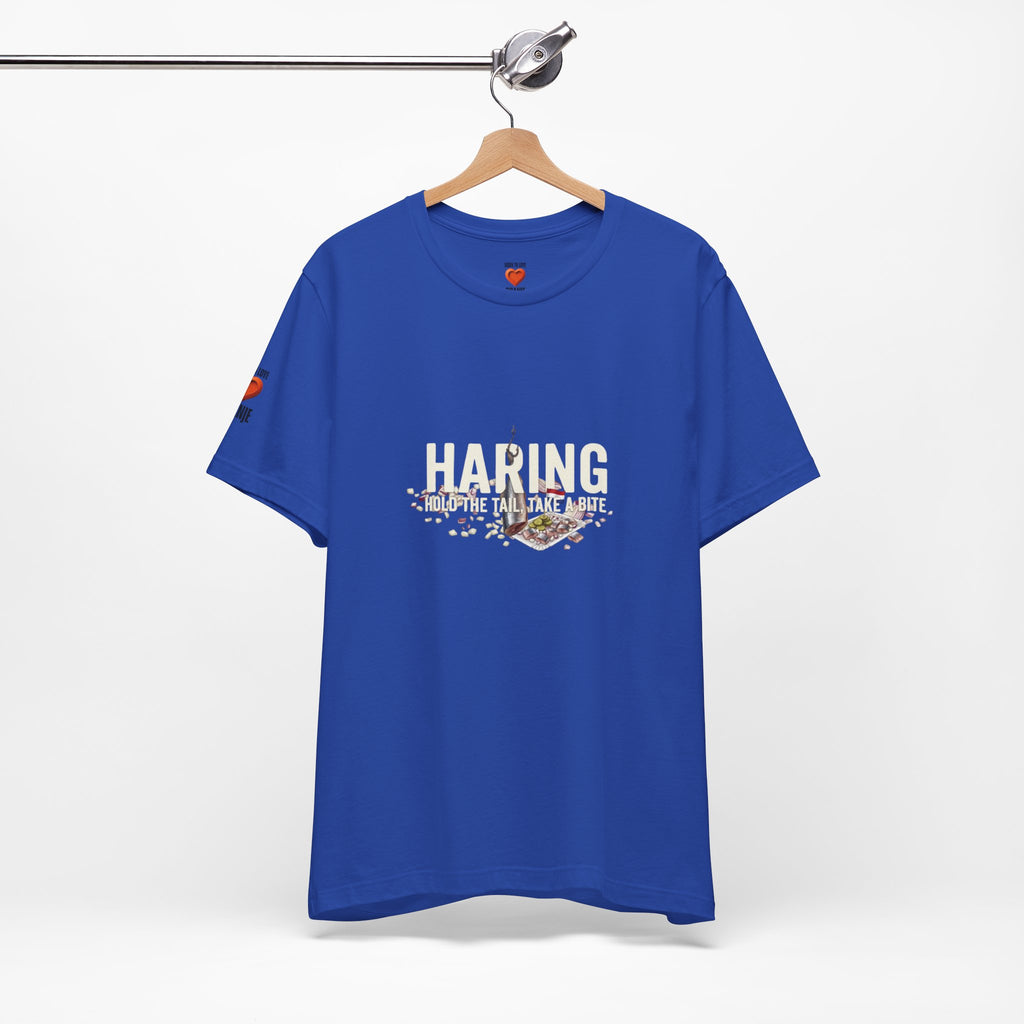 Haring — Hold the Tail, Take a Bite. 🧡
| expat cadeau shirt Printify